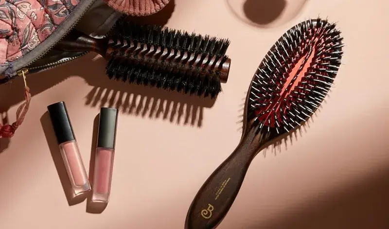 L'Artisan Brossier