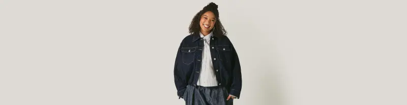 Looks denim tendance pour femme