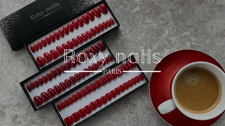Roxy Nails