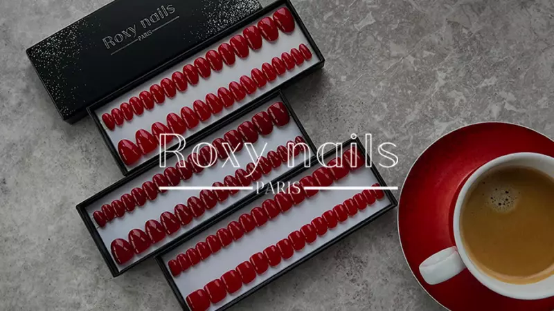 Roxy Nails