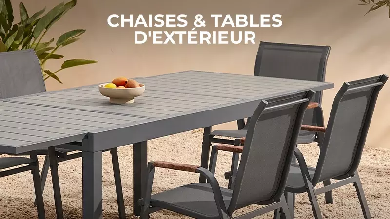 Chaises Et Tables D'Extérieur