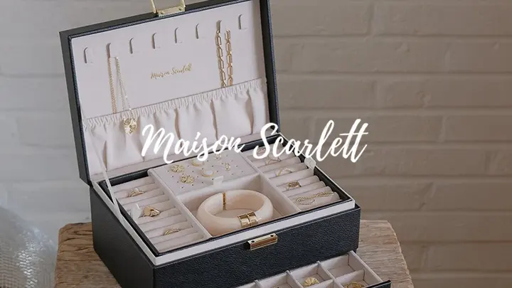 Maison Scarlett
