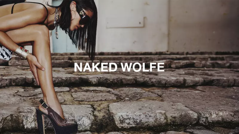 Naked Wolfe