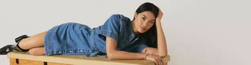 Looks denim tendance pour femme